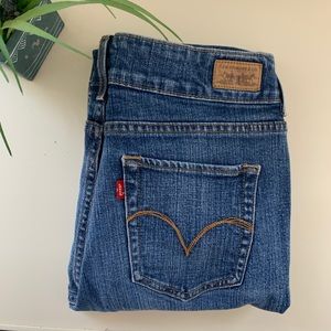 Levi’s 526 Slender Straight Jeans